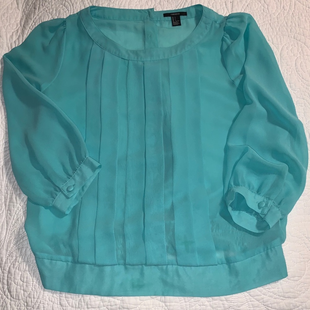 blue blouse